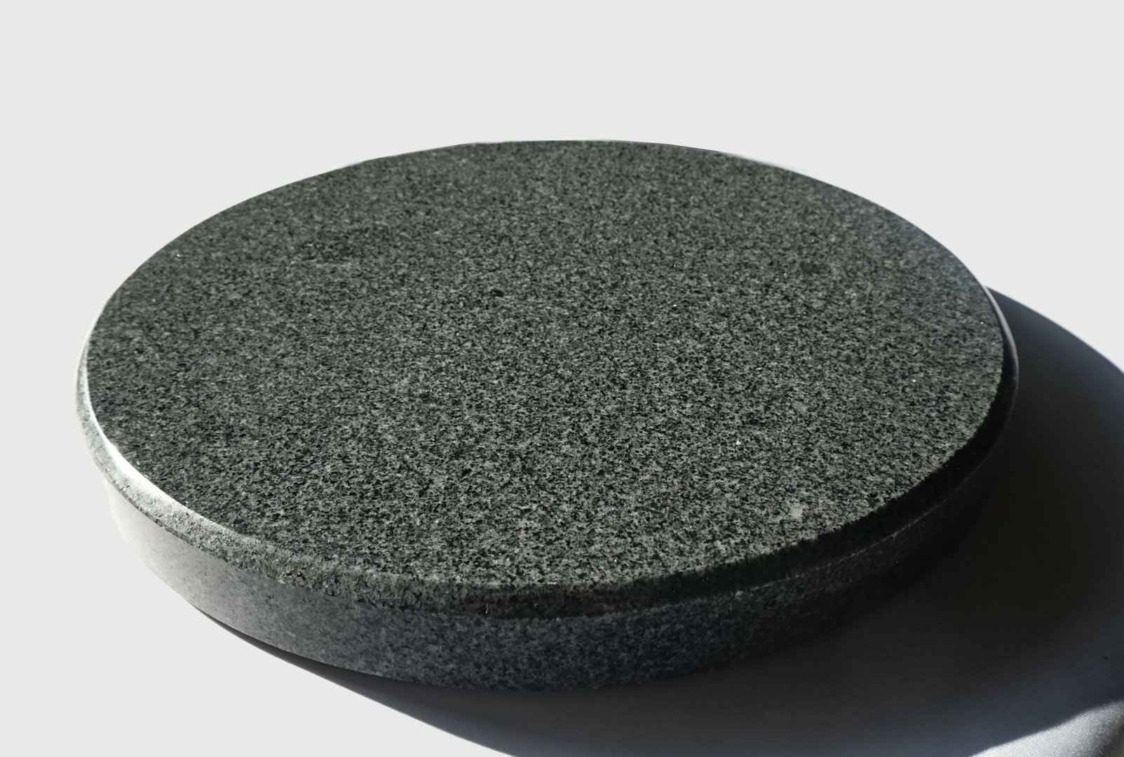 Grillstein aus Granit rund Ø 28cm