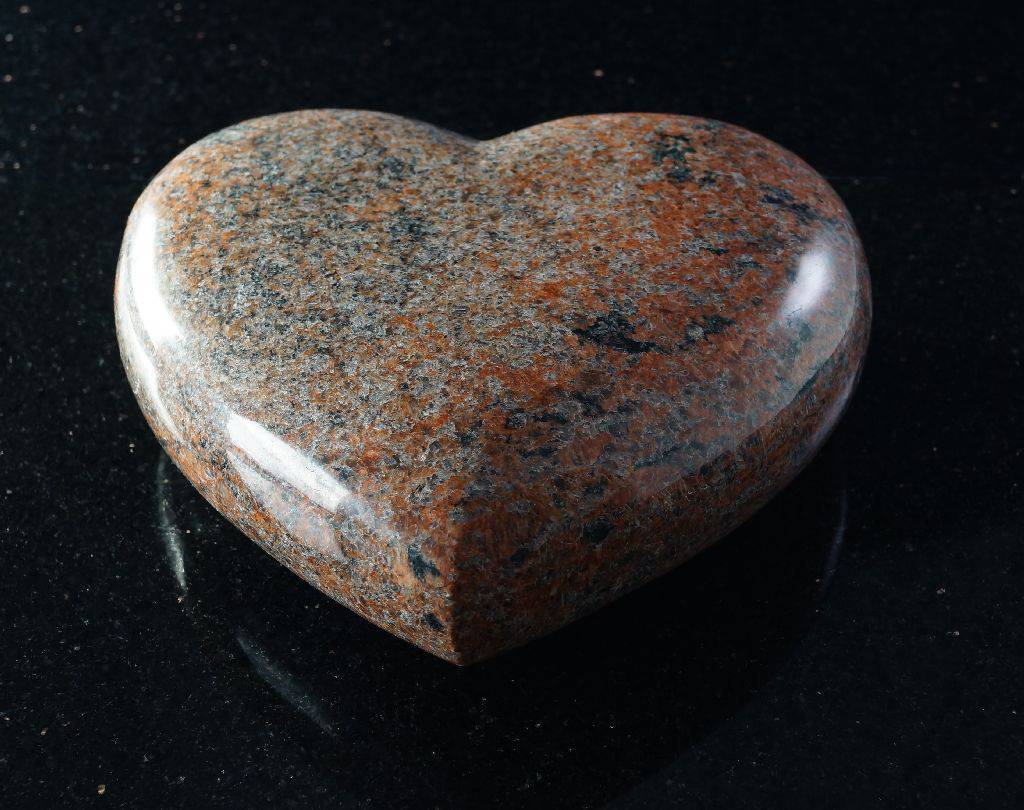 Wunderschönes Herz aus rosa poliertem Granit 10 cm Heart Granitherz 
